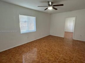 407 NW 84th St 407, Miami FL 33150