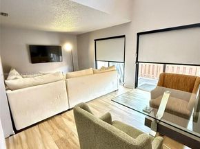 6169 NW 170th Ter, Hialeah FL 33015