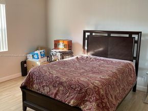 6169 NW 170th Ter, Hialeah FL 33015