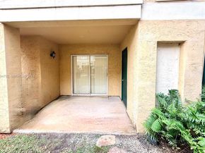 733 Riverside Dr 1215, Coral Springs FL 33071