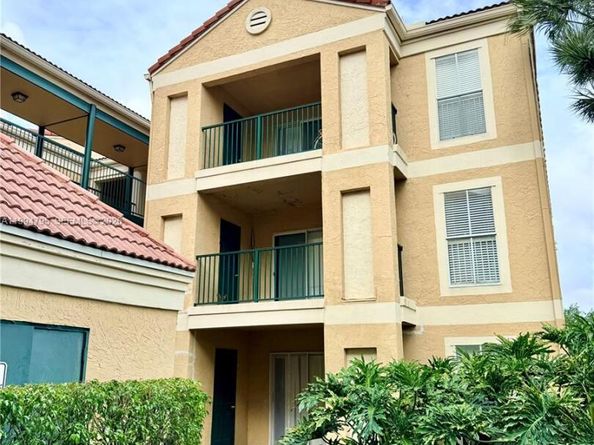 733 Riverside Dr 1215, Coral Springs FL 33071
