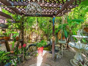 655 SE 37th Ter, Homestead FL 33033