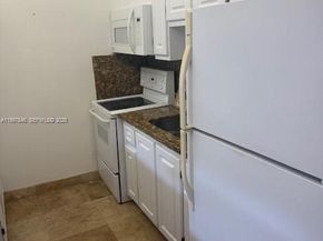 2200 E Hallandale Beach Blvd 109, Hallandale Beach FL 33009