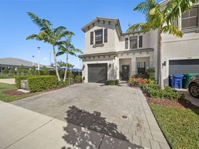 493 NW 204th St, Miami Gardens FL 33169