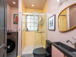 1844 NW 47th St, Miami FL 33142