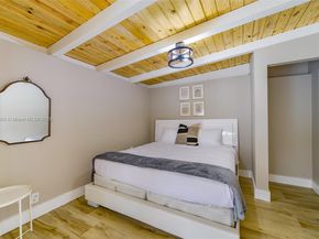 2443 tortugas lane, Lauderdale Lakes FL 33312