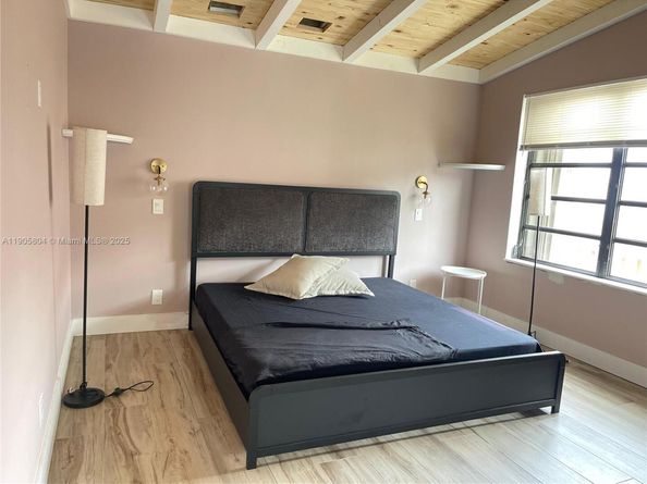 2443 tortugas lane, Lauderdale Lakes FL 33312