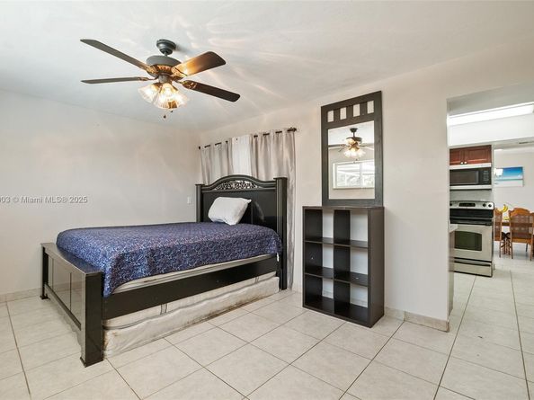 3813 S Lake Ter, Miramar FL 33023