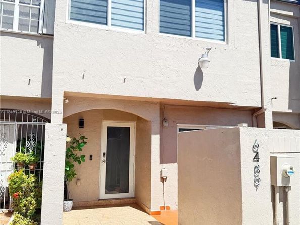 6489 SW 129th Ave, Miami FL 33183