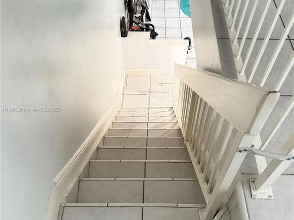 6489 SW 129th Ave, Miami FL 33183
