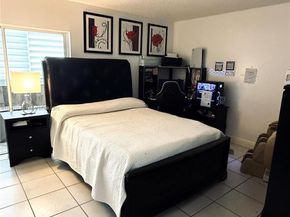 6489 SW 129th Ave, Miami FL 33183