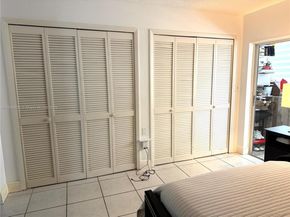 6489 SW 129th Ave, Miami FL 33183