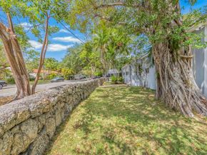 2301 Tequesta Ln, Coconut Grove FL 33133