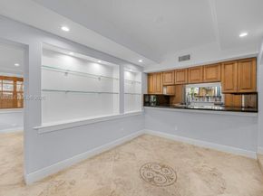 2301 Tequesta Ln, Coconut Grove FL 33133