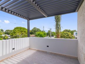 4235 NW 1st Ave, Miami FL 33127