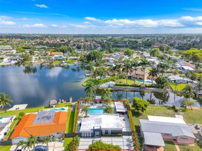 8241 NW 182nd St, Hialeah FL 33015