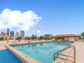 290 174th St 1415, Sunny Isles Beach FL 33160