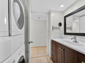 290 174th St 1415, Sunny Isles Beach FL 33160