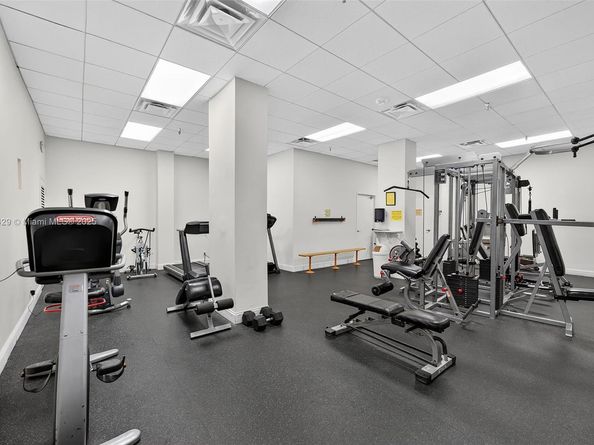 290 174th St 1415, Sunny Isles Beach FL 33160