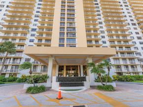 290 174th St 1415, Sunny Isles Beach FL 33160
