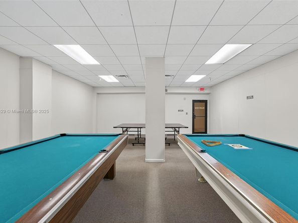290 174th St 1415, Sunny Isles Beach FL 33160