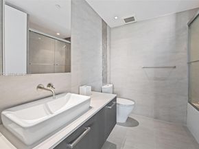 3535 Hiawatha Ave 502, Miami FL 33133
