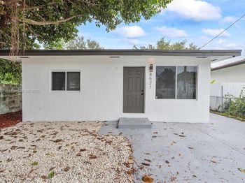 8521 NW 15th Ave