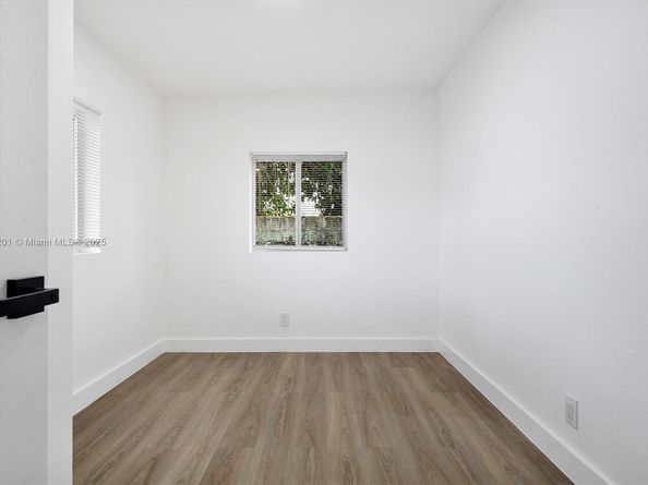 8521 NW 15th Ave, Miami FL 33147