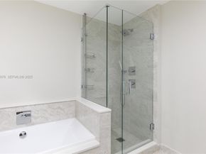 488 NE 18th St 5012, Miami FL 33132