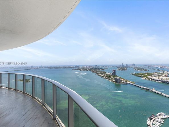 488 NE 18th St 5012, Miami FL 33132