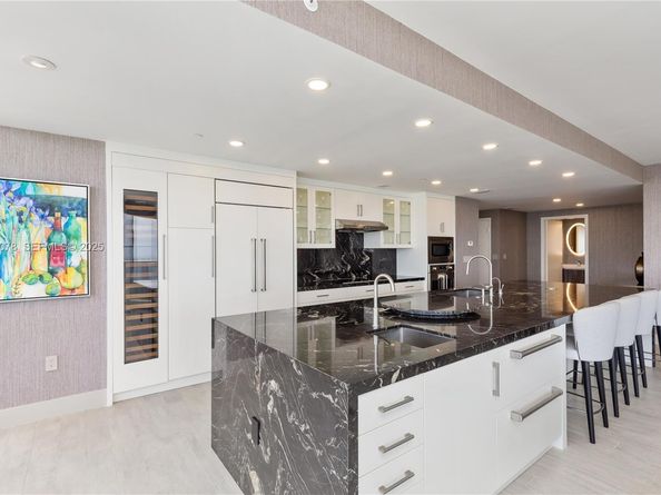 488 NE 18th St 5012, Miami FL 33132