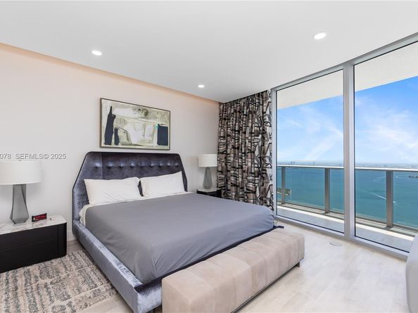 488 NE 18th St 5012, Miami FL 33132