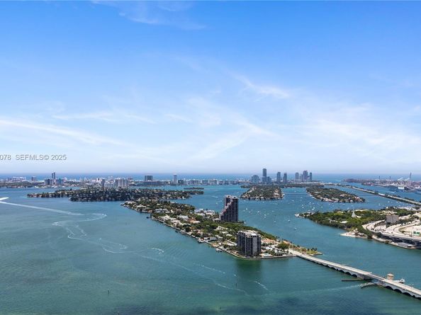 488 NE 18th St 5012, Miami FL 33132