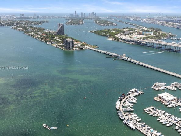 488 NE 18th St 5012, Miami FL 33132