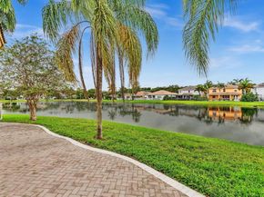 19222 Crystal St, Weston FL 33332