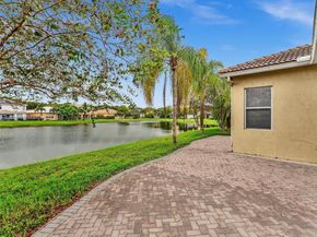 19222 Crystal St, Weston FL 33332