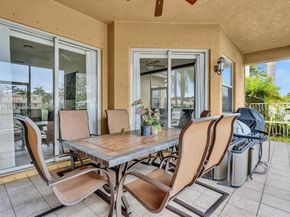 19222 Crystal St, Weston FL 33332