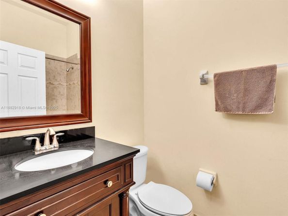 19222 Crystal St, Weston FL 33332