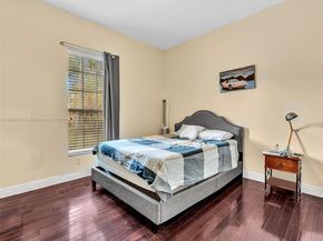 19222 Crystal St, Weston FL 33332