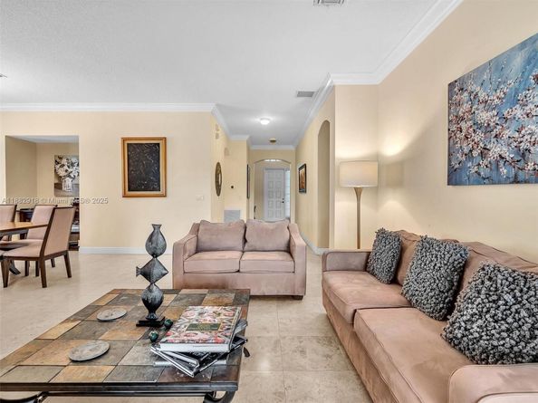 19222 Crystal St, Weston FL 33332