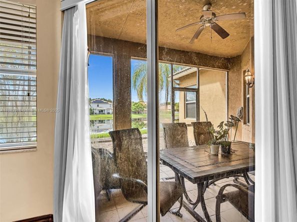 19222 Crystal St, Weston FL 33332