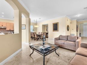 19222 Crystal St, Weston FL 33332