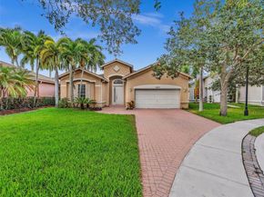 19222 Crystal St, Weston FL 33332