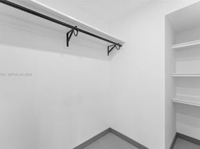 645 NE 121st St 302, North Miami FL 33161