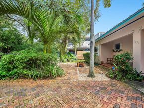 2496-2490 Abaco Ave, Miami FL 33133