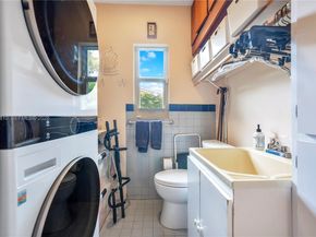 2496 Abaco Ave, Miami FL 33133