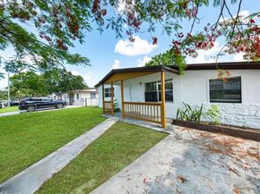 5736 Simms St, Hollywood FL 33021