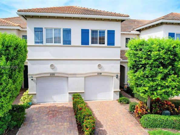 1119 Vermilion Dr, Lake Worth FL 33461