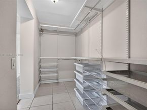 801 S Biscayne River Dr, Miami FL 33169