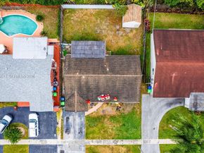 11751 NW 32nd Mnr, Sunrise FL 33323